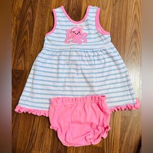 Three Sisters 2 piece short set, excellent condition, size 3T